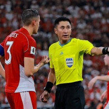 aiyouxi-阿拉维斯队长训练中受伤，或将无缘下一场比赛()