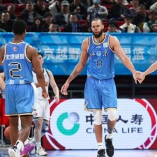 lovegame app-北京首钢客场击败福建，连胜达到七场()